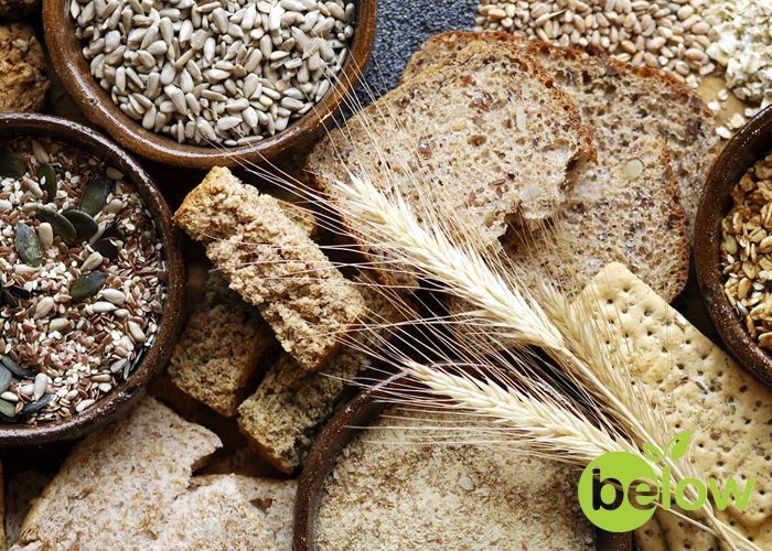 افراد دیابتی به جای استفاده از برنج و نان سفید در رژیم غذایی خود از برنج و نان قهوه ای استفاده کنند.